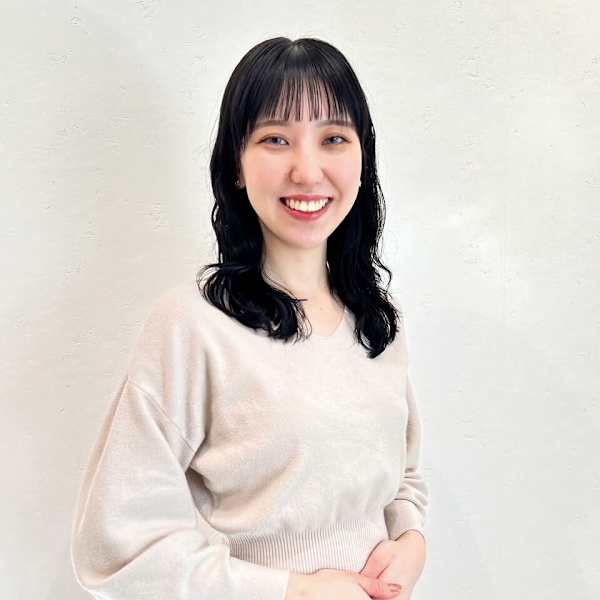 nalu宇都宮【ナル ウツノミヤ】のスタッフ紹介。濱野　明日香