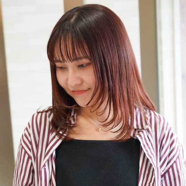 矯正×ピンクブラウン×ダメージレスシャギー