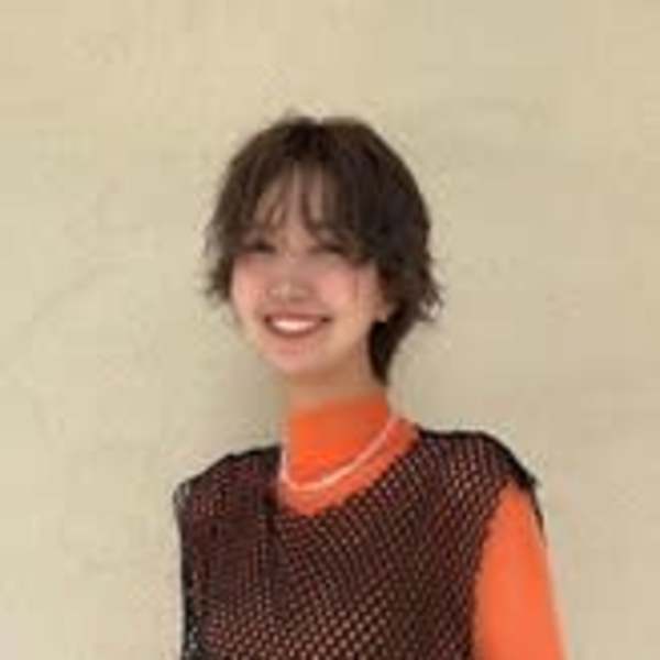 半個室型美容室 Sourire 香椎店【ハンコシツガタビヨウシツスーリールカシイテン】のスタッフ紹介。田村　佳子