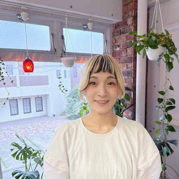 Hair Design Covo【ヘアーデザイン コーヴォ】のスタッフ紹介。三浦　久美子