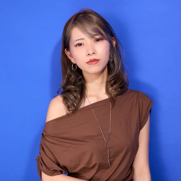 Smoky Mode｜グレーは魅力のかたち。レイヤー×透明感
