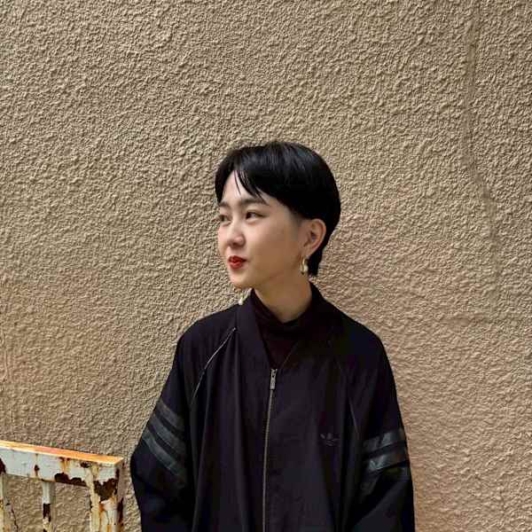 上目黒美容室【カミメグロビヨウシツ】のスタッフ紹介。キタジマ ミク