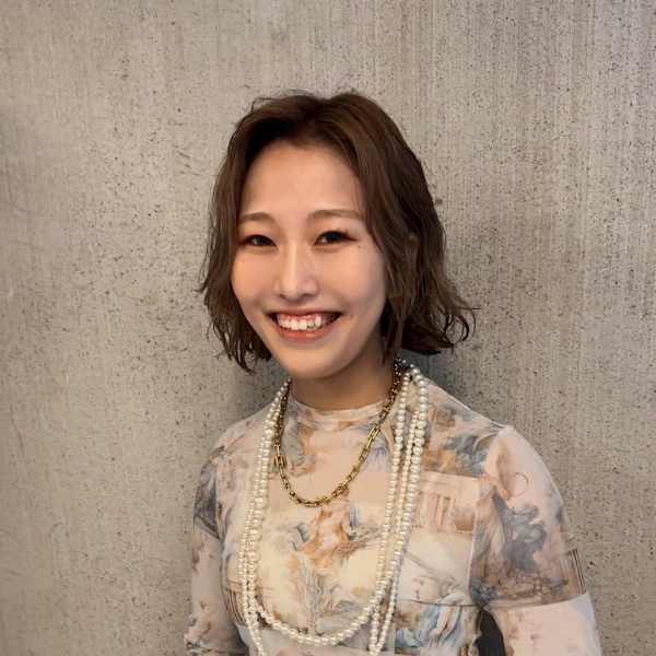 Afinar新宿【アフィナーシンジュク】のスタッフ紹介。いの あすか