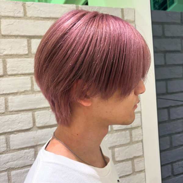 ピンクベージュ