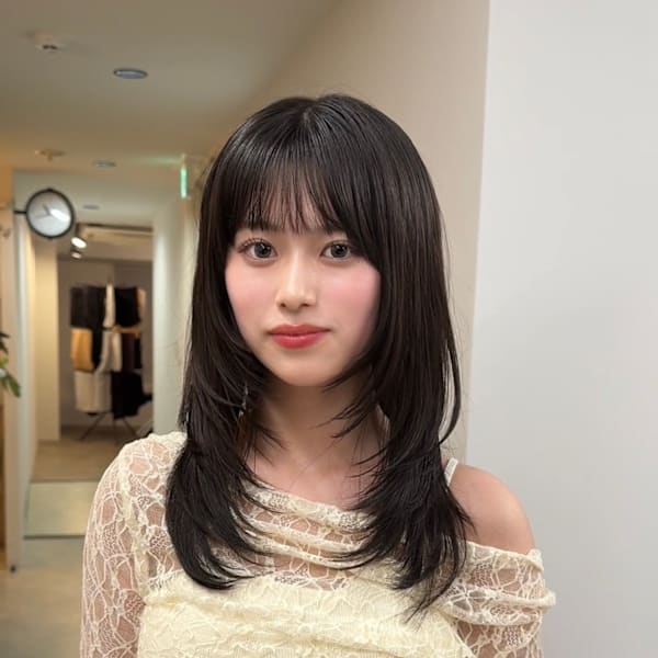 ★夏韓国ヘアハッシュカットレイヤーカット前髪顔周りくびれヘア