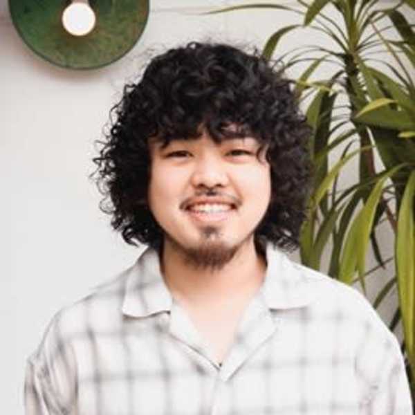 Hair Color & Treatment BLS【ヘアーカラーアンドトリートメント バルス】のスタッフ紹介。神山 光