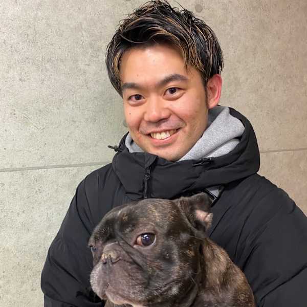 JOHNNY STYLE 自由ヶ丘店【ジョニースタイルジユウガオカテン】のスタッフ紹介。アサカワジュン
