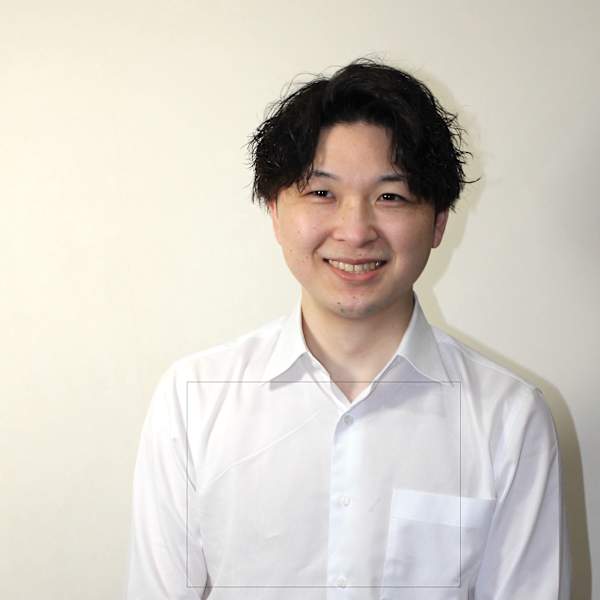 銀座マツナガ 新宿野村ビル店【ギンザマツナガ シンジュクノムラビルテン】のスタッフ紹介。鈴木　将希