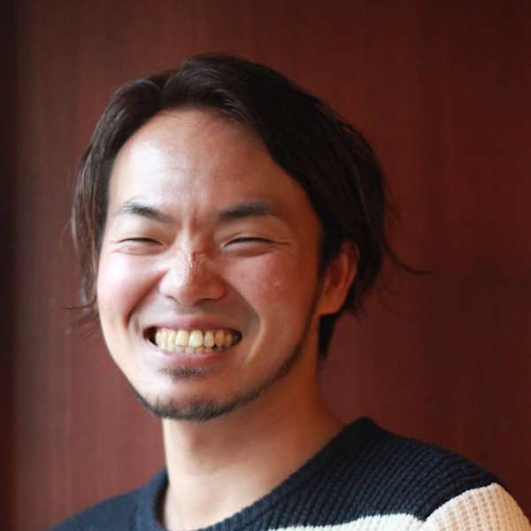 Esprit cresc. 駒沢大学駅前店【エスプリクレッシェンドコマザワダイガクエキマエテン】のスタッフ紹介。若林 公太郎