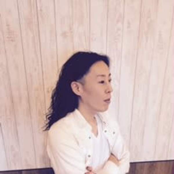 ヘアー&メイク ネイル モコモコ&キッズモコ 千葉店【ヘアーメイクネイルモコモコアンドキッズモコチバテン】のスタッフ紹介。若松 貴道