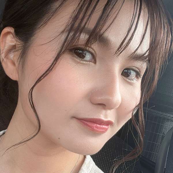 蘭花Beauty【ランファ ビューティ】のスタッフ紹介。アイカ