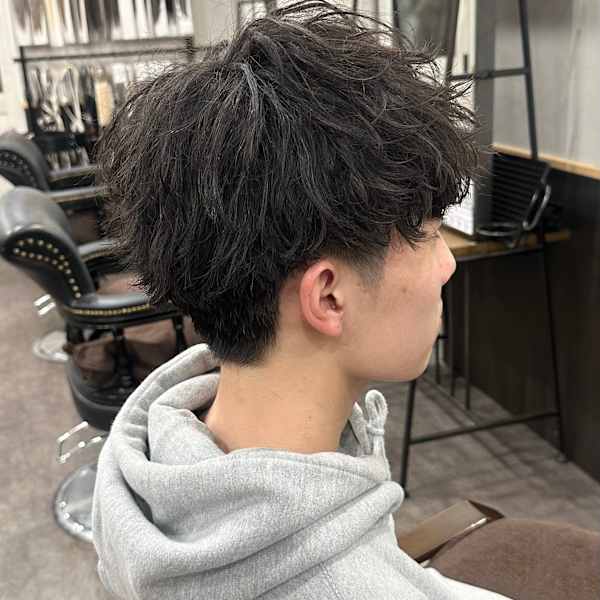 ソフトツイストスパイラル/マッシュショート/シャドウパーマ|Luxo by Afinar