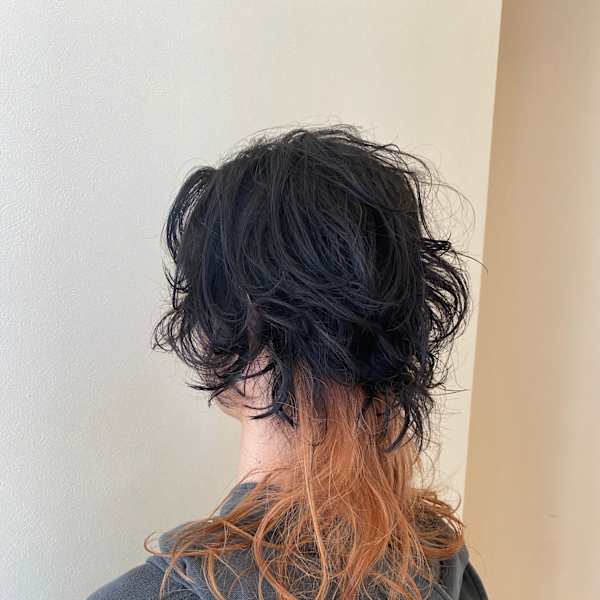 ロングウルフカット×スパイラルパーマ