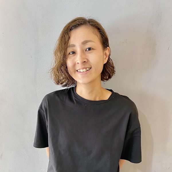 laki at salon【ラキアットサロン】のスタッフ紹介。黒田　ともみ