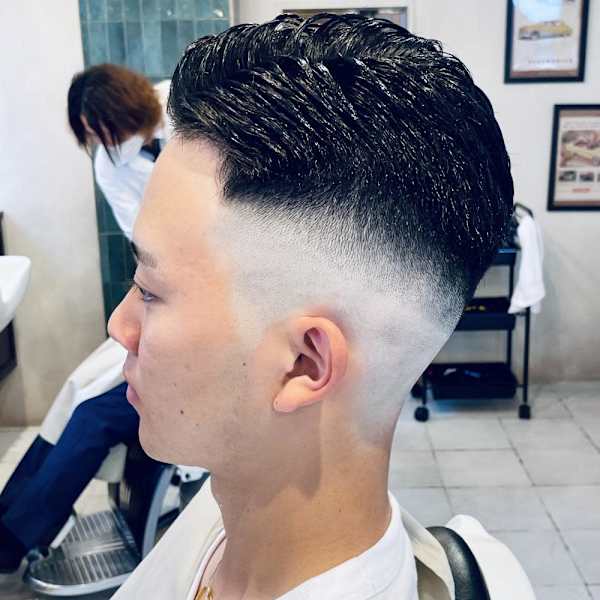 【10代 男性】ロンドン六四スキンフェード(大宮/バーバー)