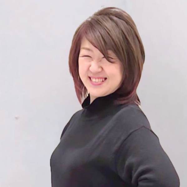 ヘアー＆メイク ルナルナ 明和店【ヘアーメイクルナルナメイワテン】のスタッフ紹介。NAOKO 山口