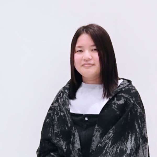 ヘアー＆メイク ルナルナ 明和店【ヘアーメイクルナルナメイワテン】のスタッフ紹介。AYAKA 山本