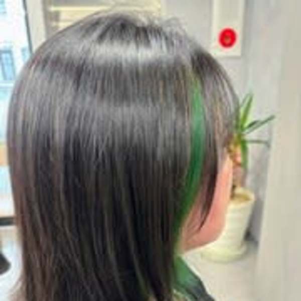 見えるアクセント☆インナーカラー