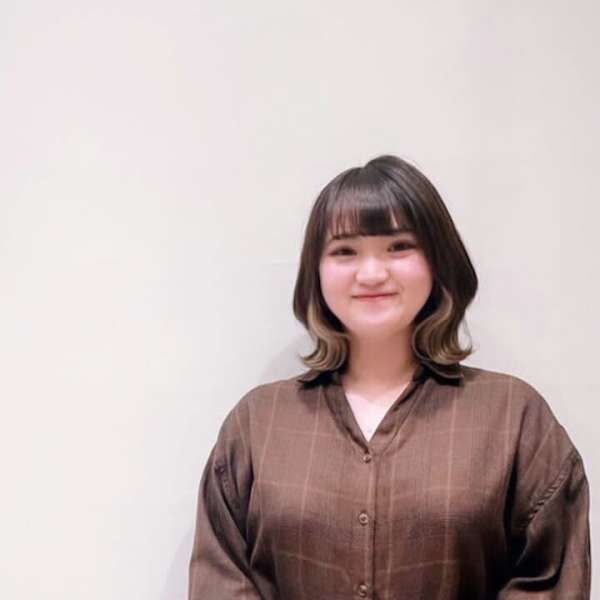 STRASSE 大垣店【ストラッセオオガキテン】のスタッフ紹介。SARIKA 桑原