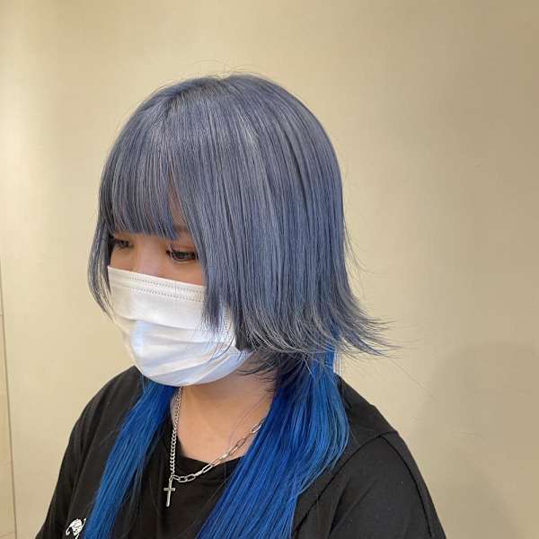 シルバーブルー×鮮やかブルー