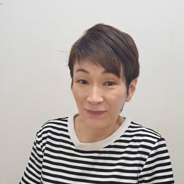 My jStyle by Yamano 金町駅前店【マイスタイル カナマチエキマエテン】のスタッフ紹介。野嵜哲子