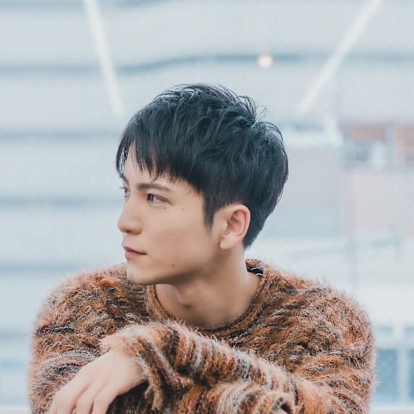 アップバングショート刈り上げ黒髪短髪マッシュ波巻きパーマ|beauty:beast 益田店