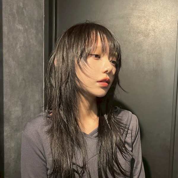 ウルフカット　デザインカラー　ハイトーン　表参道/原宿