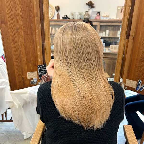 抜きっぱなしブロンド/ハイトーンカラー/ブリーチカラー