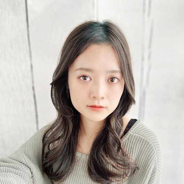 透け感カラーの大人可愛いヨシンモリスタイル|hair make nalu 荻窪西口 白山神社参道通り店