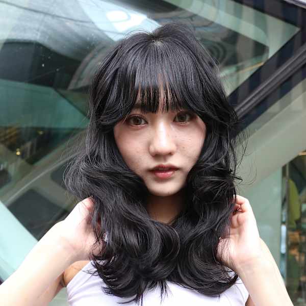 ステップボーンカット/レイヤーカット/ハッシュカット