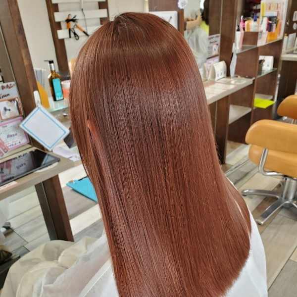 オレンジ系カラー