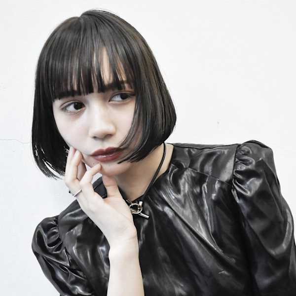 くびれヘアアプリコットオレンジ夏ハイライトカラー丸型卵型ボブ|KOKO 本八幡