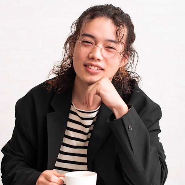 E Komo hair【エコモ ヘアー】のスタッフ紹介。永井一輝
