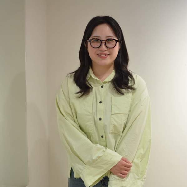 美容室　そう【ビヨウシツ　ソウ】のスタッフ紹介。向井 真里奈