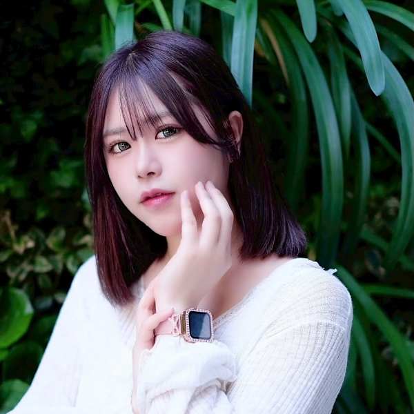 est-r. 福岡博多口店 Eye ＆ Nail【エストアール フクオカハカタグチテン アイ アンド ネイル】のスタッフ紹介。オガハラ　ナナカ
