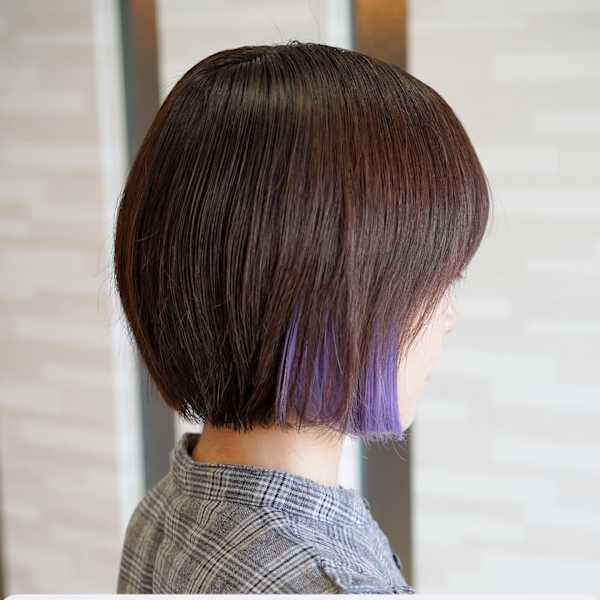 すみれパープル×イヤリングカラー×レイヤーボブ