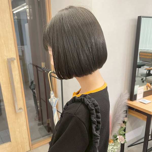 大人かわいいぷつっとボブ＊透明感カラーオリーブグレージュ