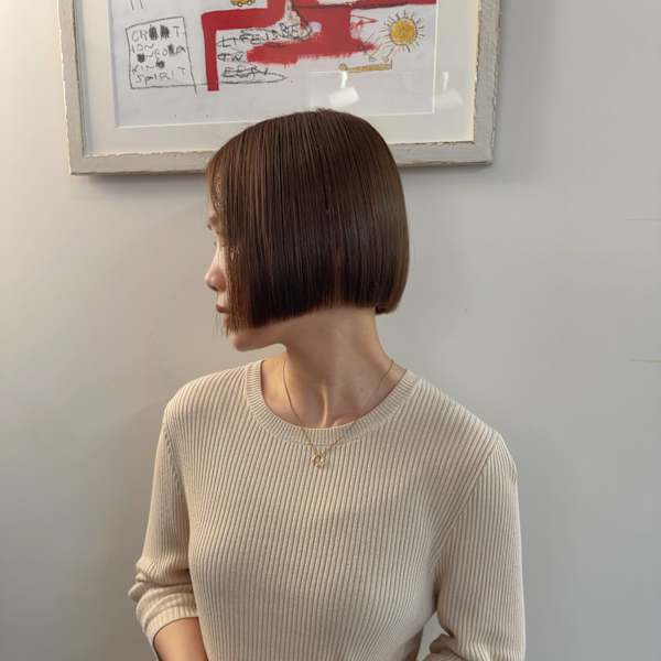 ミニボブ透明感ブラウンカラー|Afinar新宿