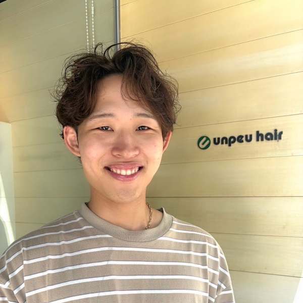 unpeu hair 二条店【アンプヘアーニジョウテン】のスタッフ紹介。中山海舟