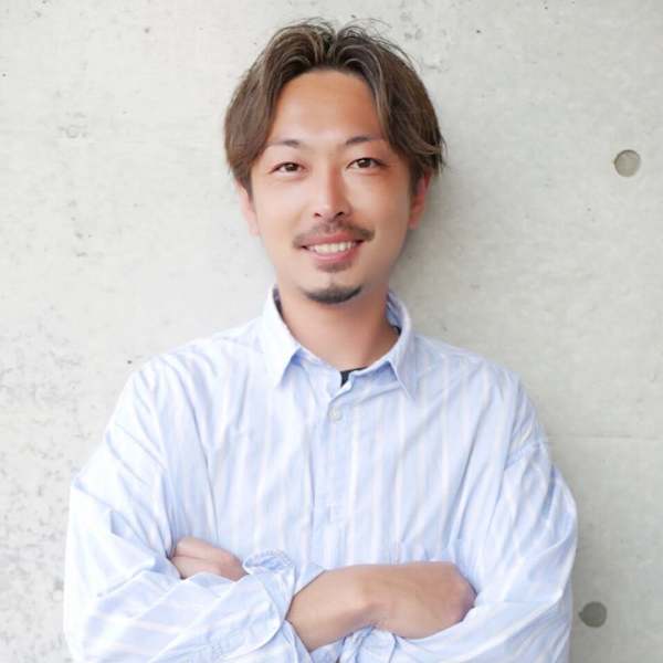 Hair Design Angelo【ヘアデザイン アンジェロ】のスタッフ紹介。杉澤 友樹