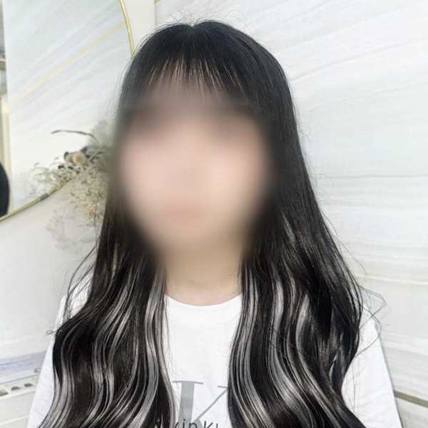 《Hina》エクステ/インナーカラー