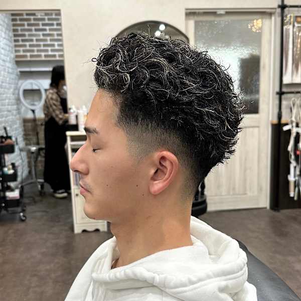 刈り上げショート/ハイライト/フェード|Luxo by Afinar