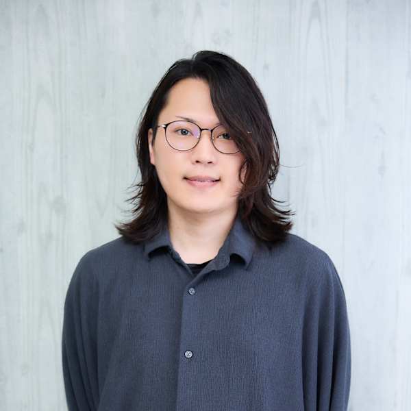 siesta by amble luxe 池袋【シエスタ バイ アンブルリュクス】【シエスタ バイ アンブルリュクス】のスタッフ紹介。nari ナリ【池袋】