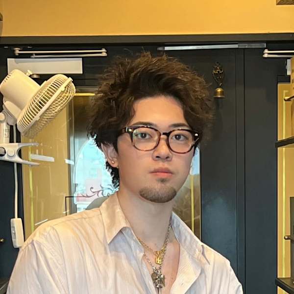 ヒロ銀座BARBER SHOP 秋葉原店【ヒロギンザバーバーショップ アキハバラテン】のスタッフ紹介。澤谷　拓斗【9月から御茶ノ水店副店長として異動します】