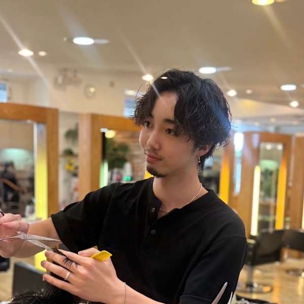 カラージャック 永山店【カラージャック ナガヤマテン】のスタッフ紹介。熊谷　春海