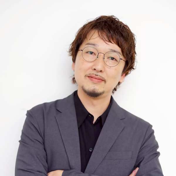 La Sente みのおキューズモール【ラシェンテ】のスタッフ紹介。奥本　圭哉