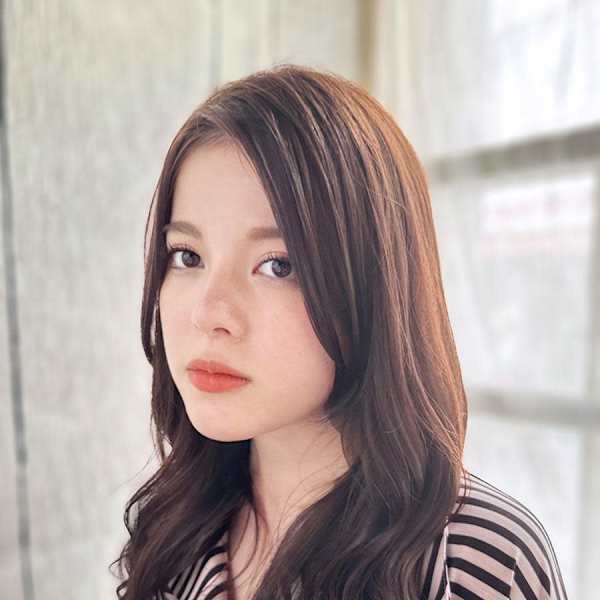 かきあげバングの華やかカールスタイル|hair make nalu 荻窪西口 白山神社参道通り店