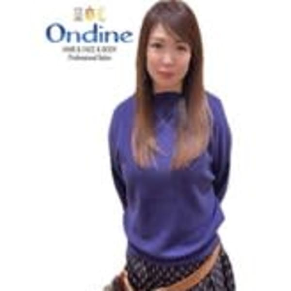 Ondine 三軒茶屋店【オンディーヌサンゲンヂャヤテン】のスタッフ紹介。MAYUMI