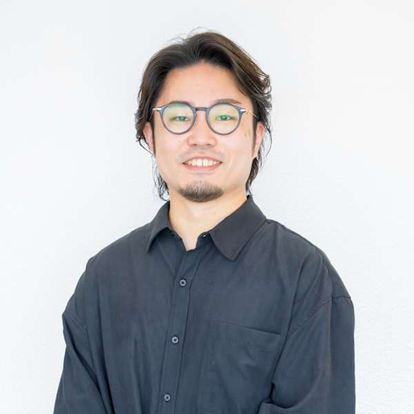 辻堂美容室 Kaile'a salon 髪質改善 個室サロン【カイレア】のスタッフ紹介。矢部　絢一