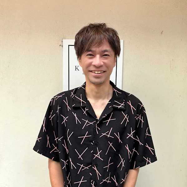 KAREN & ECLART 大宮【髪質改善 個室サロン】【カレンアンドエクラート オオミヤ カミシツカイゼン コシツサロン】のスタッフ紹介。コイデ サトシ